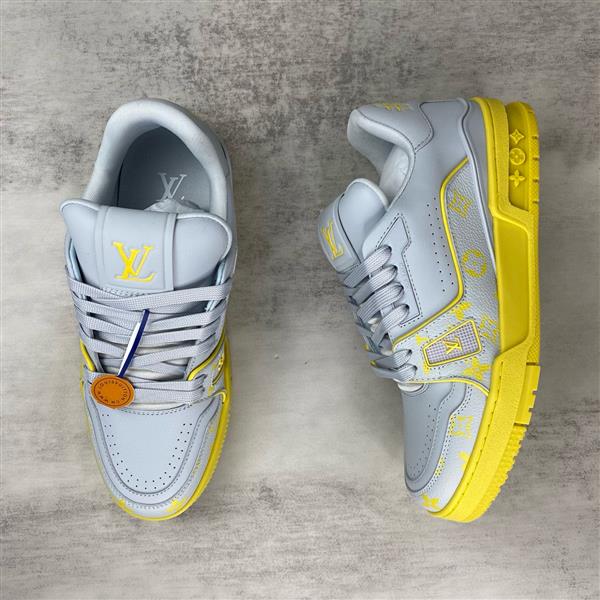 20251128154046472 390